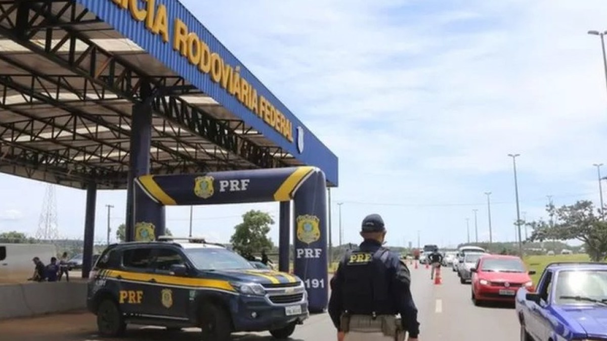 Βραζιλία: O Μπολσονάρου παραμένει σιωπηλός και υποστηρικτές του στήνουν οδοφράγματα σε αυτοκινητόδρομους