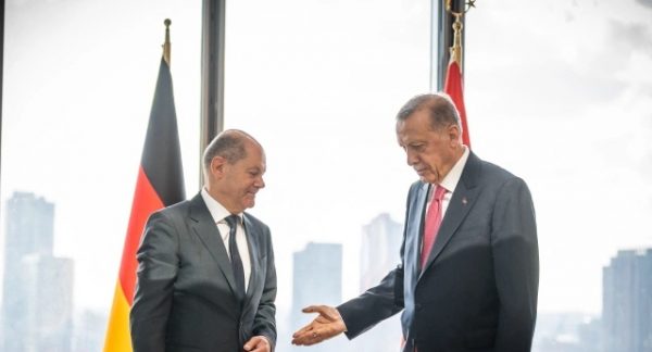Διαμαρτυρία Ερντογάν σε Σολτς