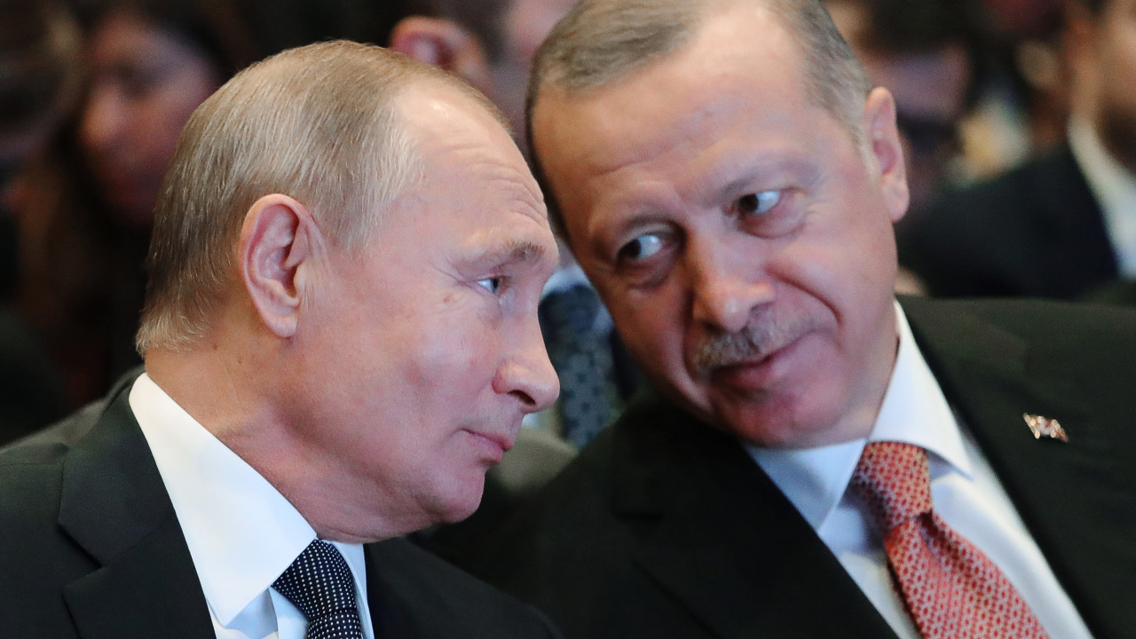 Τηλεφωνική επικοινωνία Ερντογάν-Πούτιν για τις εξαγωγές σιτηρών μέσω της Μαύρης Θάλασσας