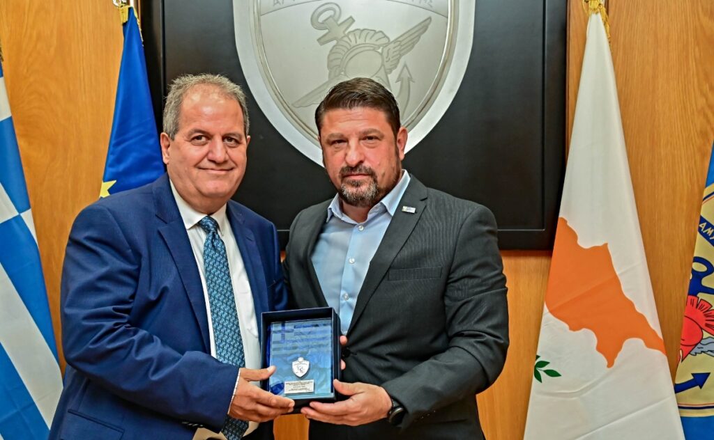 Νίκος Χαρδαλιάς, ηγεσία Υπουργείων Άμυνας Ελλάδας και Κύπρου.