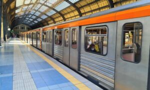 Ηλεκτρικός: Μεγάλες αλλαγές στους παλιούς συρμούς της «Γραμμής 1» - Πότε θα παραδοθούν οι ανακαινισμένοι
