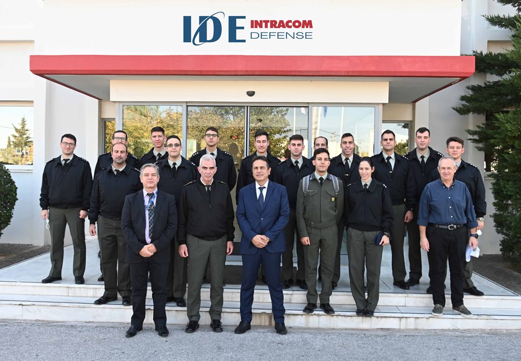 Επίσκεψη της Σχολής Τηλεπικοινωνιών - Ηλεκτρονικών Αξιωματικών Διαβιβάσεων στην IDE
