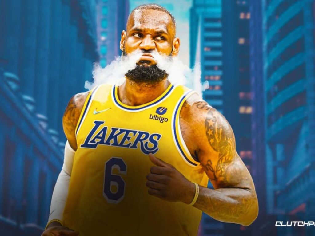 221103172612_Posters-run-in-the-fam-LeBron-James