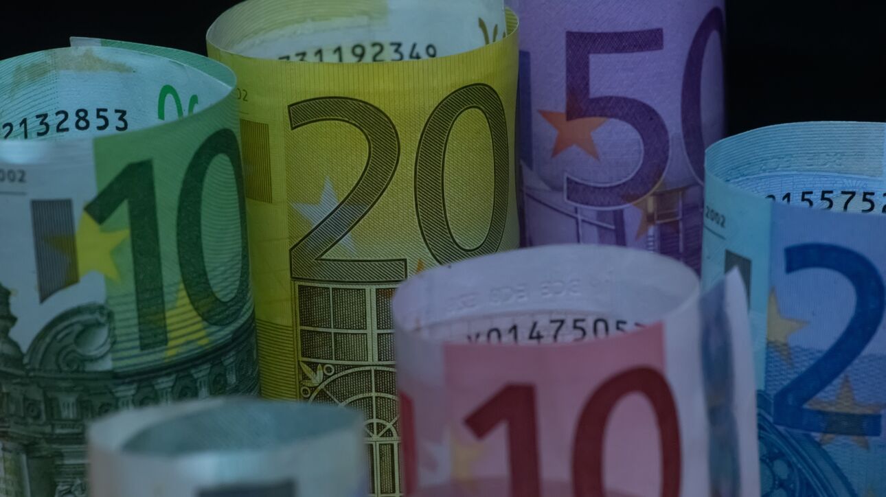 Επιστρεπτέα Προκαταβολή: «Ραβασάκι» επιστροφής χρημάτων από την ΑΑΔΕ έλαβαν 20.000 επιχειρήσεις