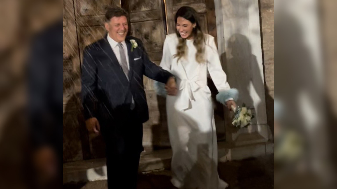 Μιλτιάδης Βαρβιτσιώτης: Παντρεύτηκε την σύντροφό του Κέλλυ Δρίτσα στη Ρώμη