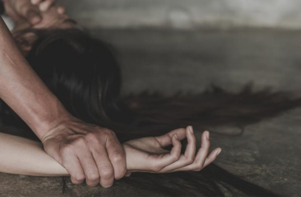 Ομόνοια: Σε δίκη ο 40χρονος που παρέσυρε 14χρονη σε ξενοδοχείο