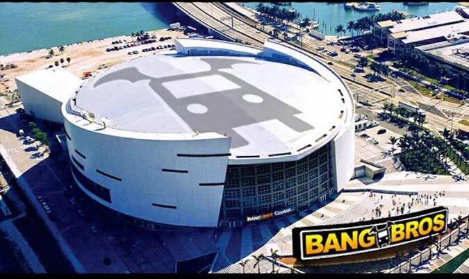 221114111328_bang bros