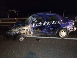 Κόρινθος: Διπλό τροχαίο - Αυτοκίνητο έπεσε πάνω σε άλλο αυτοκίνητο που είχε τρακάρει