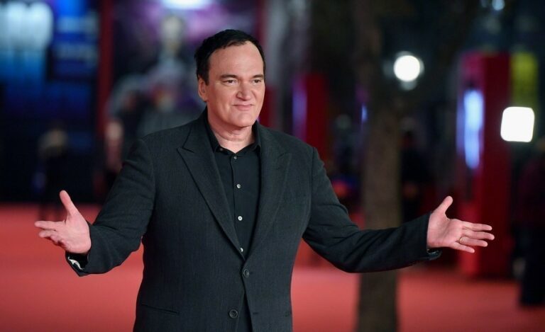 221120121835_Quentin-Tarantino