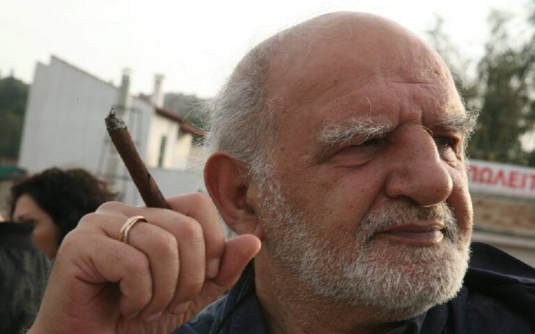 Γιώργης Μασσαβέτας: Έφυγε από τη ζωή ο δημοσιογράφος και συγγραφέας