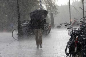 Καιρός: Βροχές και καταιγίδες σήμερα- Ποιες περιοχές επηρεάζονται από τα φαινόμενα