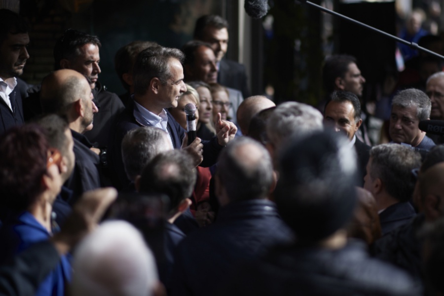 Μητσοτάκης: Το δίλημμα είναι αν θα συνεχίσουμε να πηγαίνουμε μπροστά, ή θα γυρίσουμε πίσω