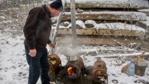 Το Κίεβο ετοιμάζεται για τον χειρότερο χειμώνα από τον Β΄ Παγκόσμιο Πόλεμο