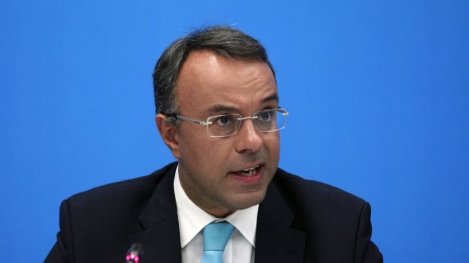 Σταϊκούρας προς τράπεζες: Αυξήστε τώρα τα επιτόκια καταθέσεων