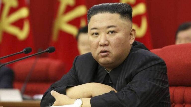 Κιμ Γιονγκ Ουν: Υπόσχεται να κάνει τη χώρα του την ισχυρότερη πυρηνική δύναμη παγκοσμίως