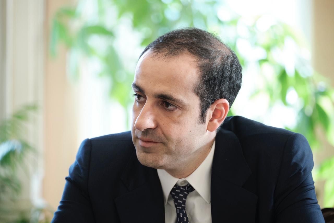 Γρήγορης Δημητριάδης στην Επιτροπή Θεσμών : Η κυβέρνηση δεν έχει καμία σχέση με το predator