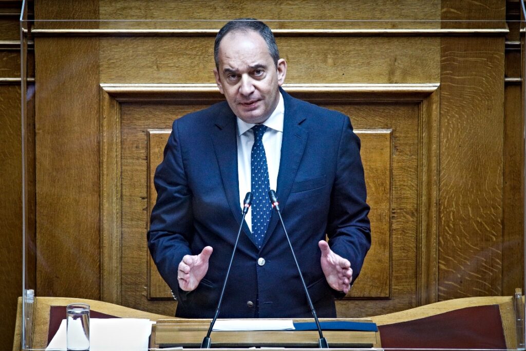 Γιάννης Πλακιωτάκης