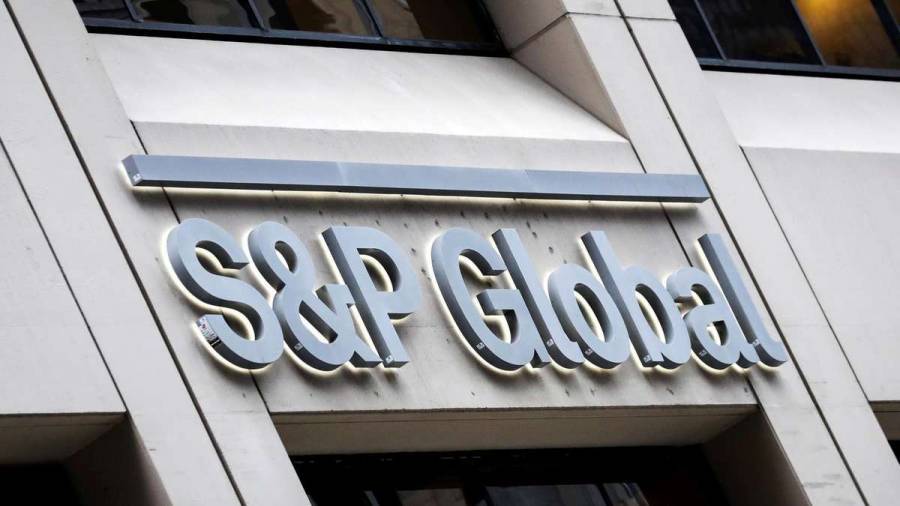 S&P Global: Ρεκόρ 14 ετών για τα εταιρικά «κανόνια» στις ΗΠΑ το α’ εξάμηνο