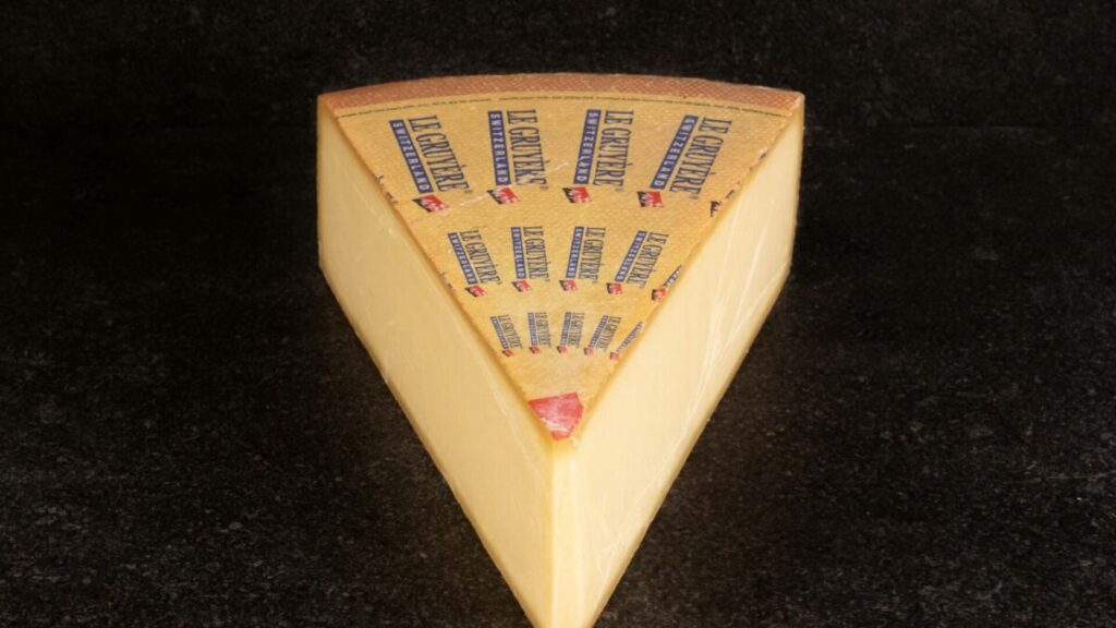 221107132032_GRUYERE-SWISS-18-graviera-elvetias-1200×675