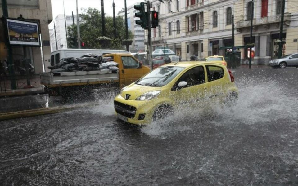 Με βροχές και χιόνια ο καιρός το Σαββατοκύριακο - Το σπάνιο φαινόμενο που αναμένεται