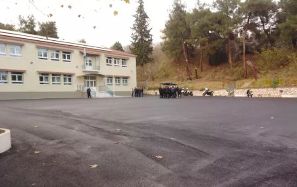 221206082617_serres