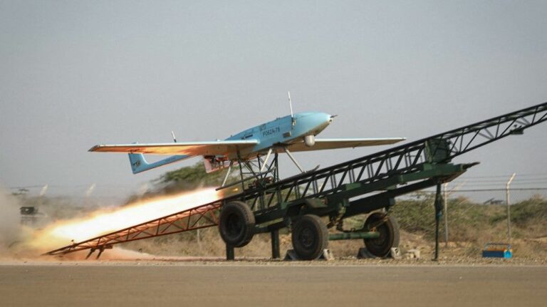 Πόλεμος στην Ουκρανία: Η Ρωσία παρήγγειλε UAVs- «καμικάζι» και πυραύλους από το Ιράν