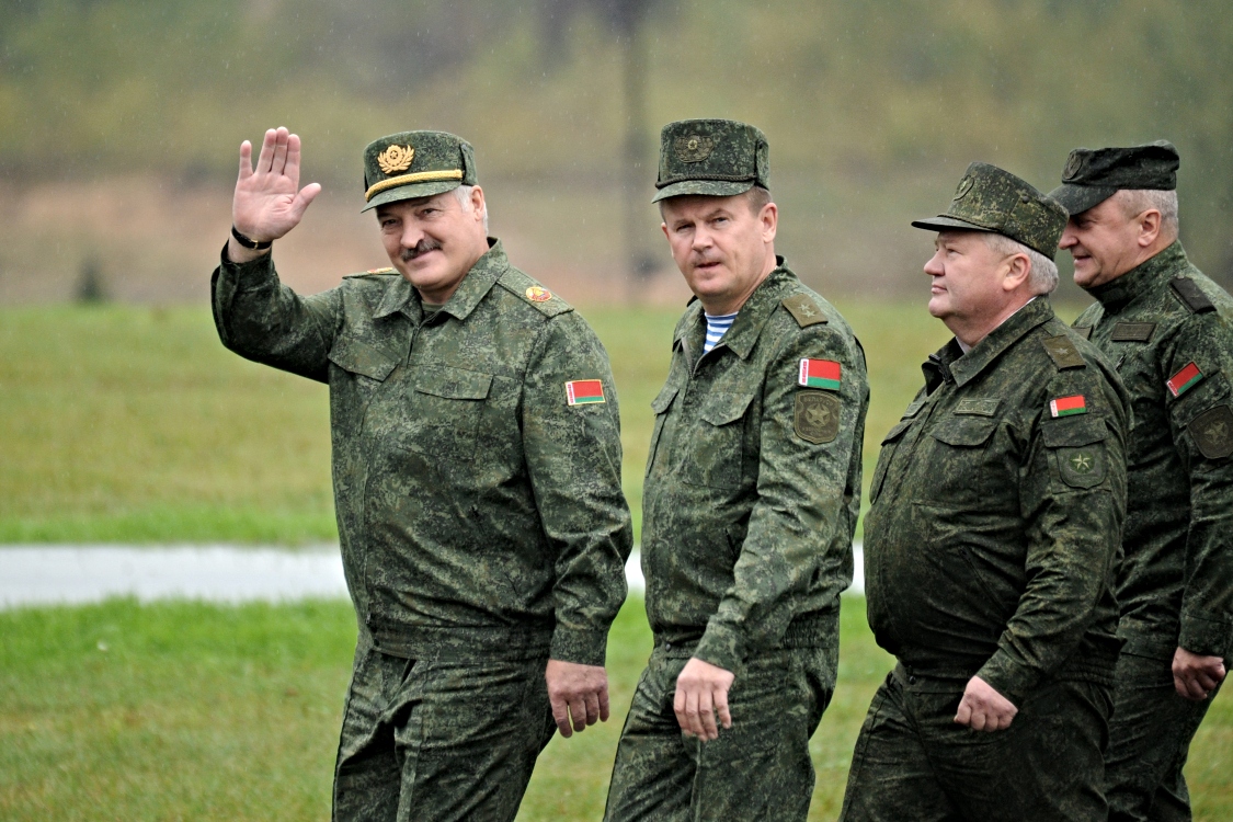 Λευκορωσία, στρατός, Αλεξάντρ Λουκασένκο.