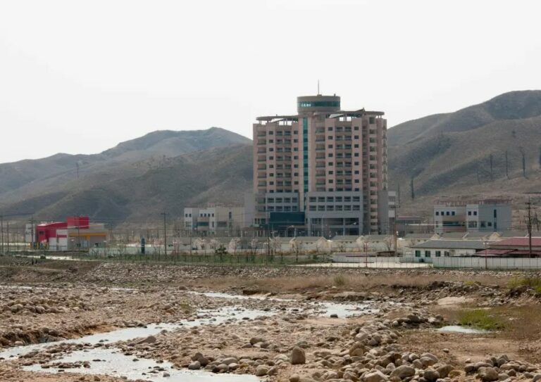 Παράνομες φωτογραφίες από την Βόρεια Κορέα