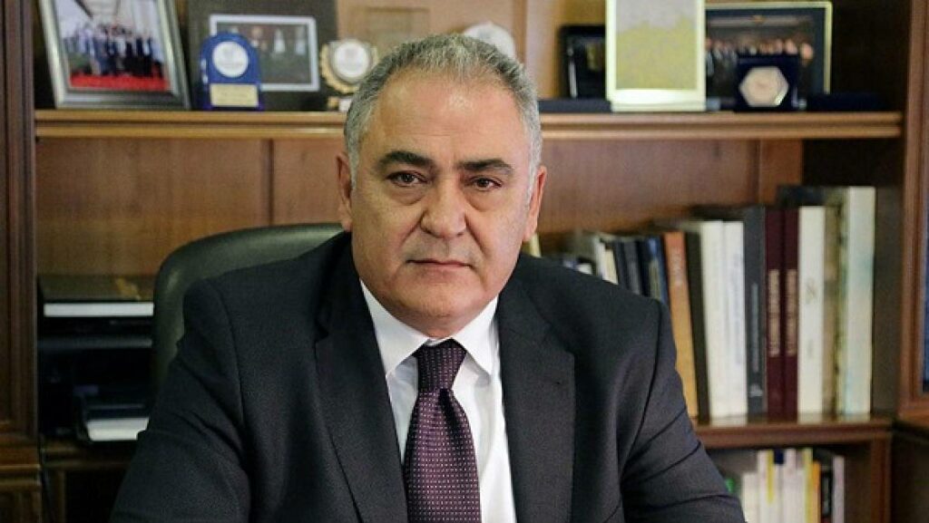 Χατζηθεοδοσίου: Οι τράπεζες δεν πρέπει να ξεχνάνε ότι υπάρχουν με τα χρήματα του ελληνικού λαού