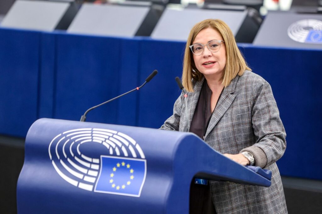 Μαρία Σπυράκη: Σήμερα θα ζητήσω αναστολή της κομματικής μου ιδιότητας