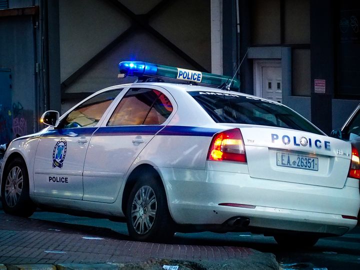 Αιγάλεω: Ληστές έδεσαν ζευγάρι, τους φίμωσαν και έφυγαν με 8.000€