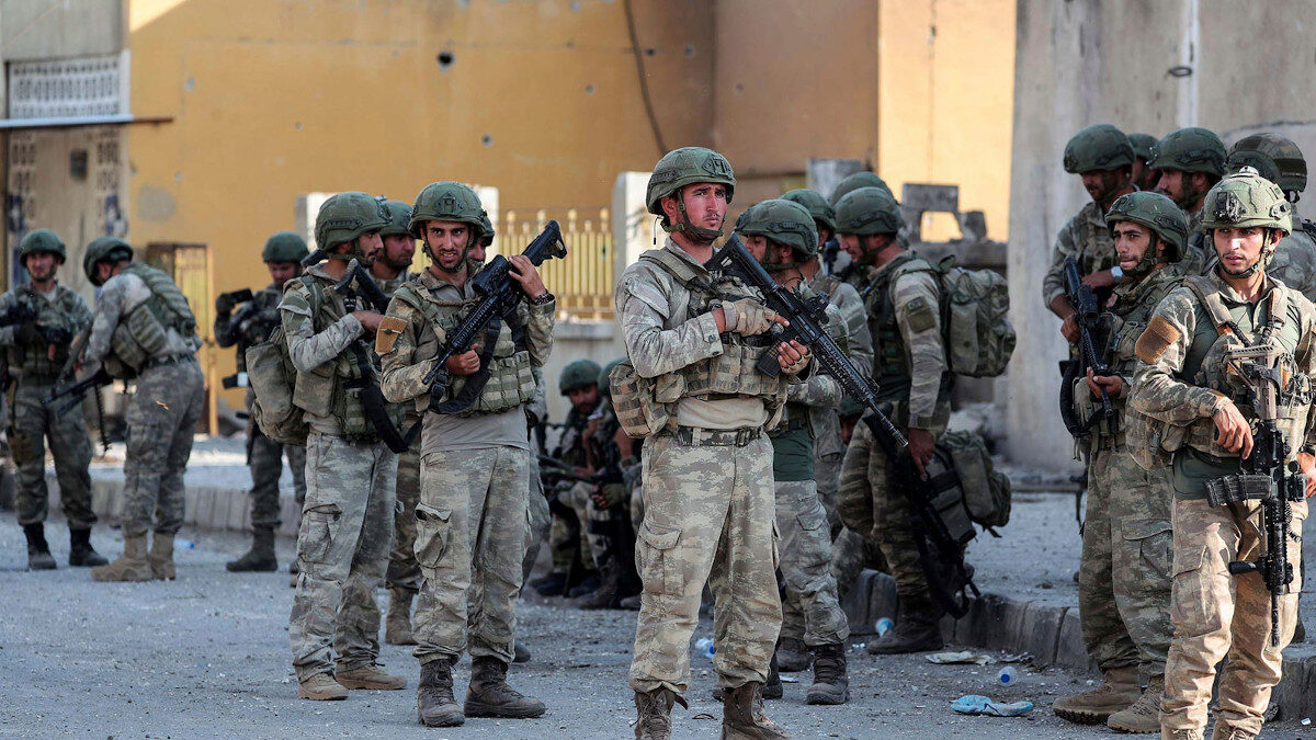 Ιράκ: Aστυνομικοί σκοτώθηκαν σε ενέδρα που αποδίδεται στο Ισλαμικό Κράτος