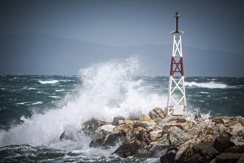 Απαγορευτικό απόπλου από Πειραιά, Ραφήνα και Λαύριο.