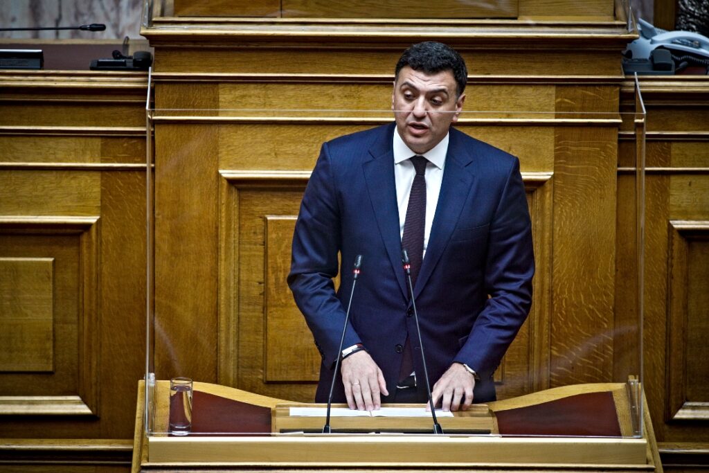 Βασίλης Κικίλιας.