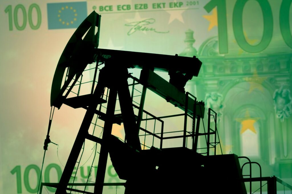 Με 33% η φορολόγηση των υπερκερδών των διυλιστηρίων