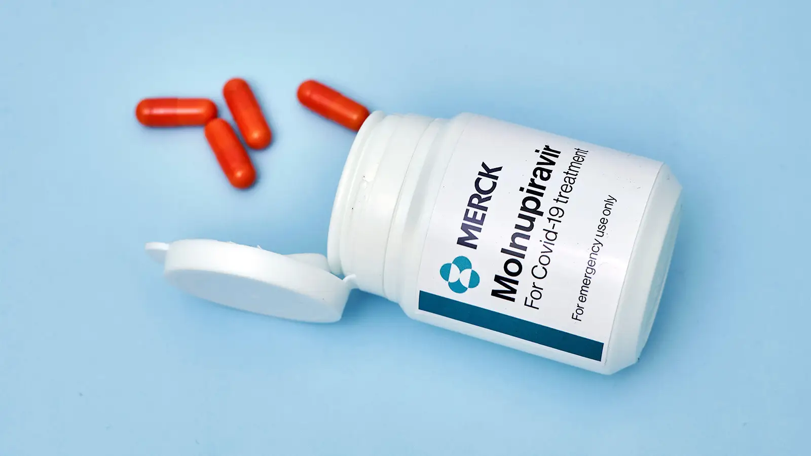 Κορωνοϊός: Το χάπι της Merck επιταχύνει την ανάρρωση αλλά δεν μειώνει θανάτους και νοσηλείες