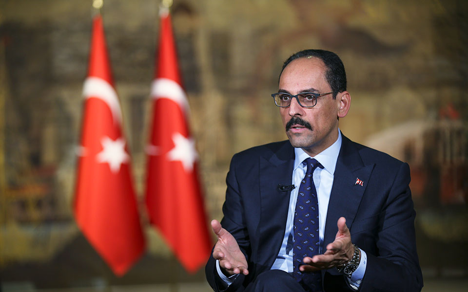 Τουρκία: Ο Καλίν ενοχοποιεί το PKK για τα βίαια επεισόδια στο Παρίσι
