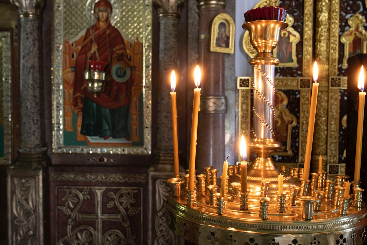 Μπαράζ κλοπών σε εκκλησίες στη Θεσσαλονίκη