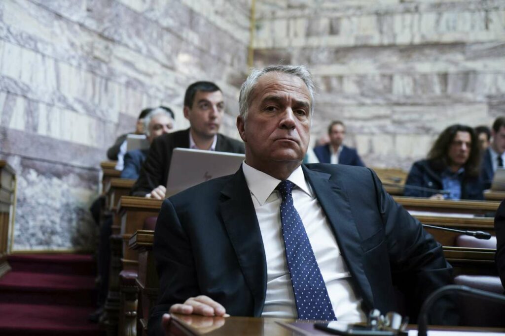 «Στον αέρα» η εκλογή τριών βουλευτών Επικρατείας με την ψήφο των αποδήμων