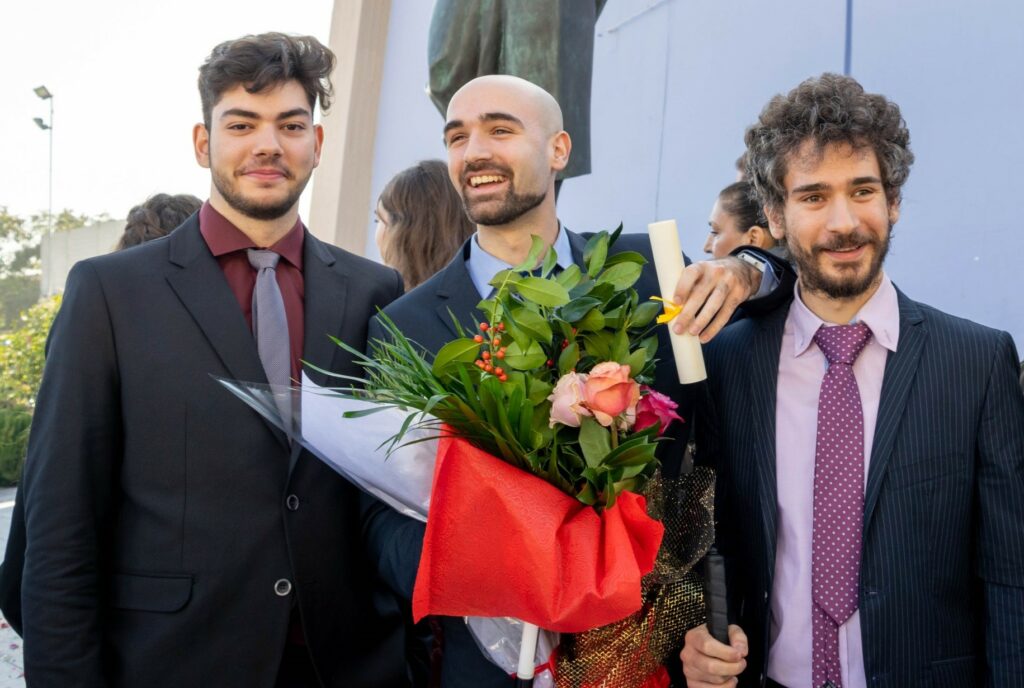 Αποφοίτησε με άριστα ο πρώτος τυφλός φοιτητής στο Τμήμα Μηχανολόγων Μηχανικών του ΑΠΘ