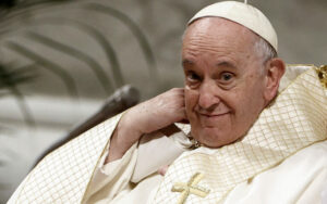 Πάπας Φραγκίσκος: Δωρίζει θραύσματα του Παρθενώνα