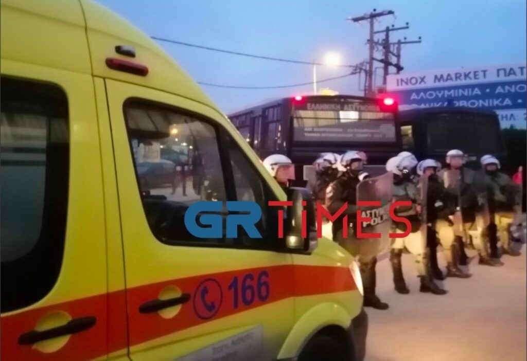 Θεσσαλονίκη: Επεισόδια μεταξύ ΜΑΤ και οπαδών του Ηρακλή - Βίντεο