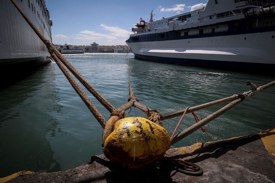 Απαγορευτικό απόπλου από Πειραιά, Ραφήνα και Λαύριο σήμερα λόγω ισχυρών ανέμων