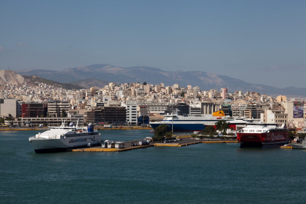 Spitogatos: Ανοδική η πορεία των τιμών αγοράς και ενοικίασης στον Πειραιά και τα Προάστιά του
