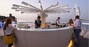 Ντουμπάι: Τέλος στον φόρο 30% για το αλκοόλ - Πιο ελκυστικό το τουριστικό προϊόν