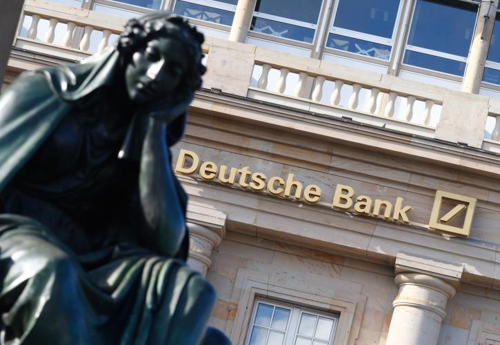 Deutsche Bank: Ιστορικό ξεπούλημα στις αγορές - Το μεγαλύτερο σοκ από την κατάρρευση του Μπρέτον Γουντ