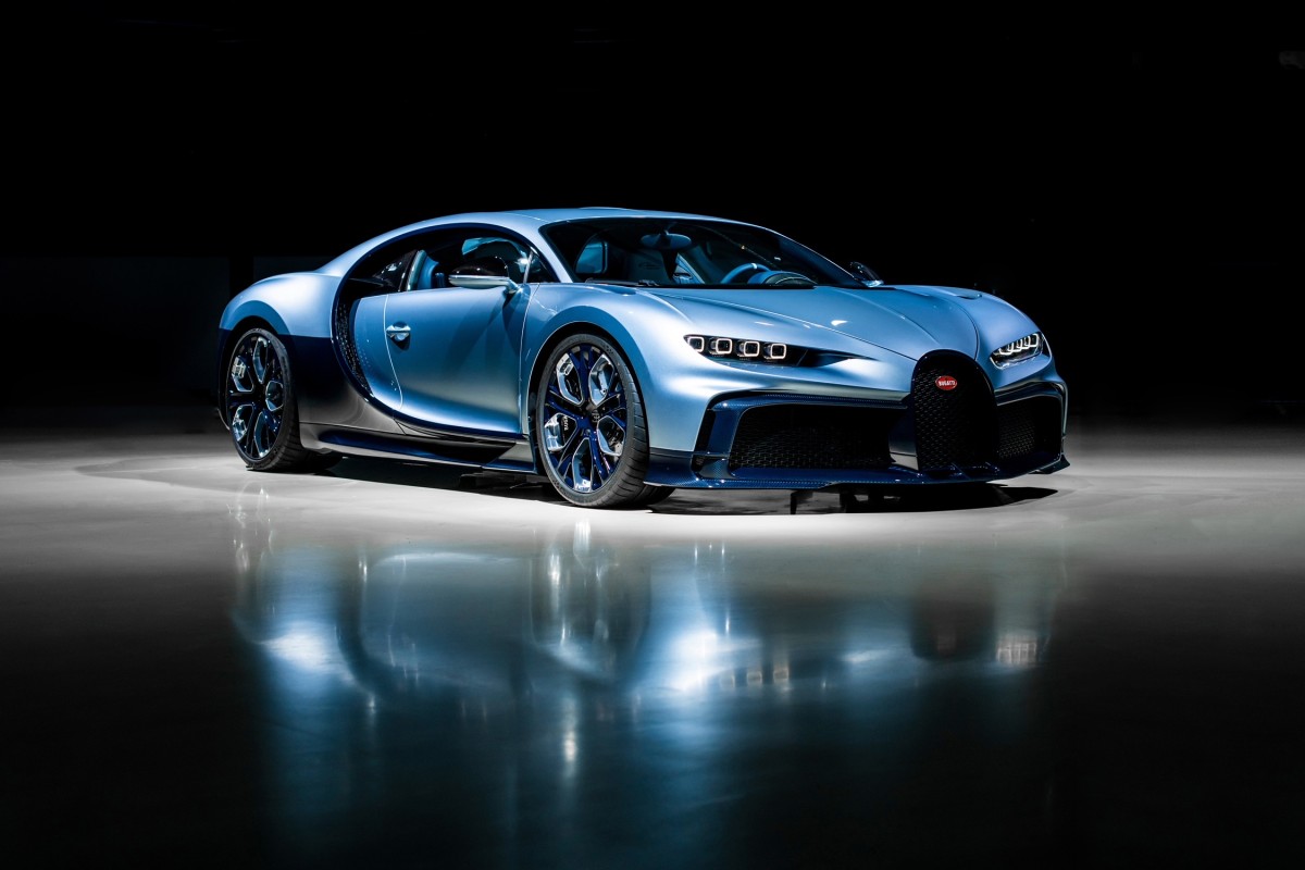 Bugatti: Για εκλεκτούς συλλέκτες η Chiron Profilée