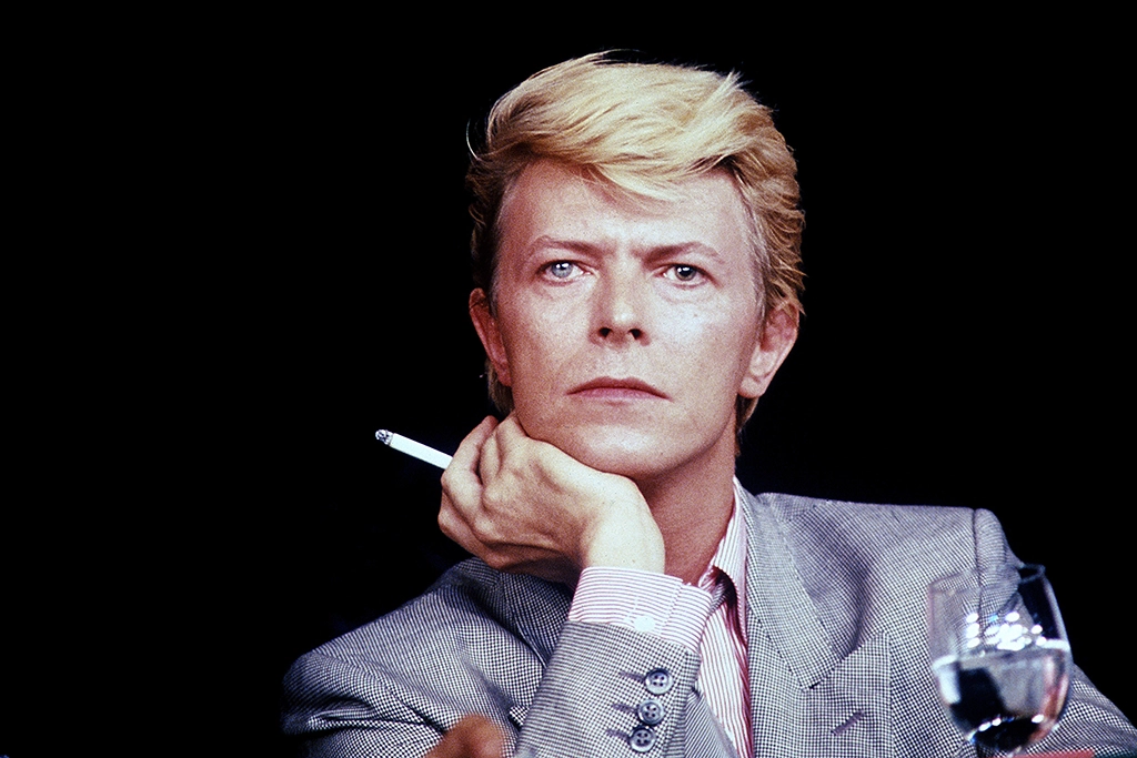 David Bowie: Η εξήγηση για τα διαφορετικά μάτια του