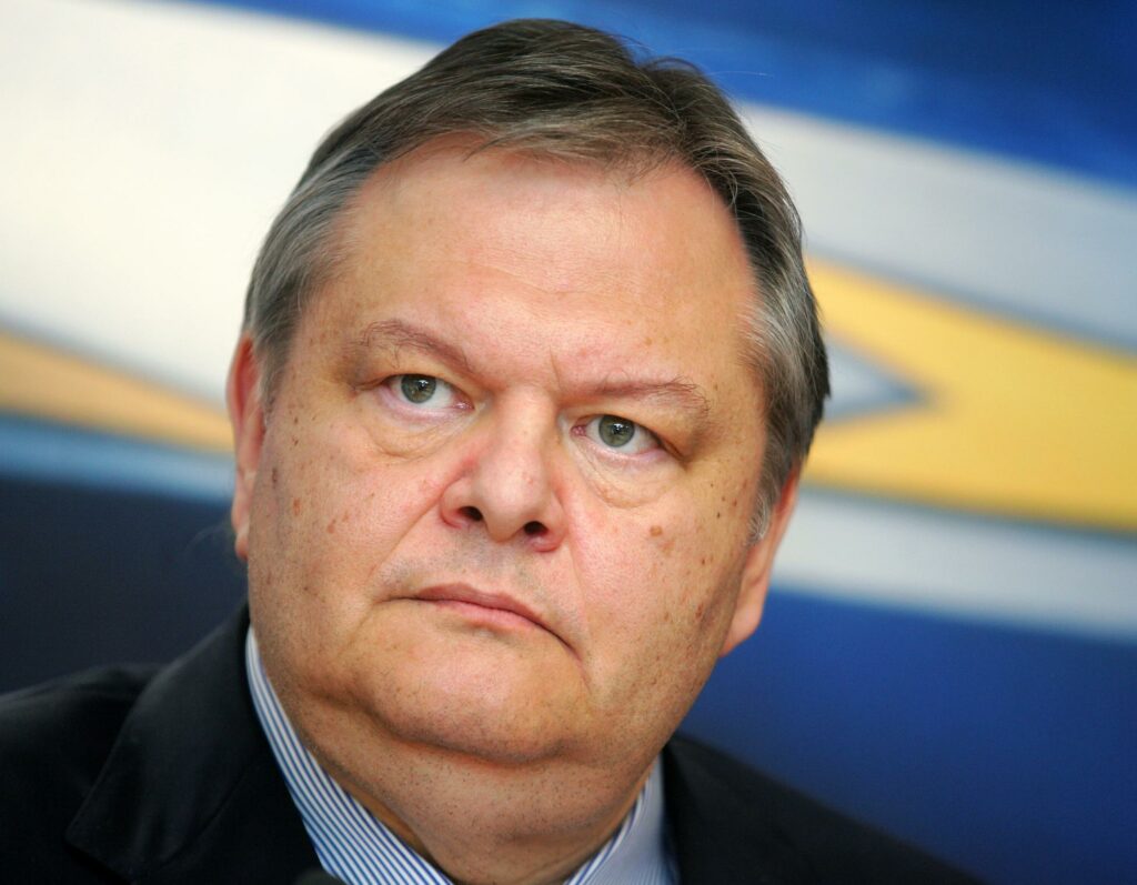 Βενιζέλος: Ελπίζω ο Ισίδωρος Ντογιάκος να επανεξετάσει την γνωμοδότηση για την ΑΔΑΕ