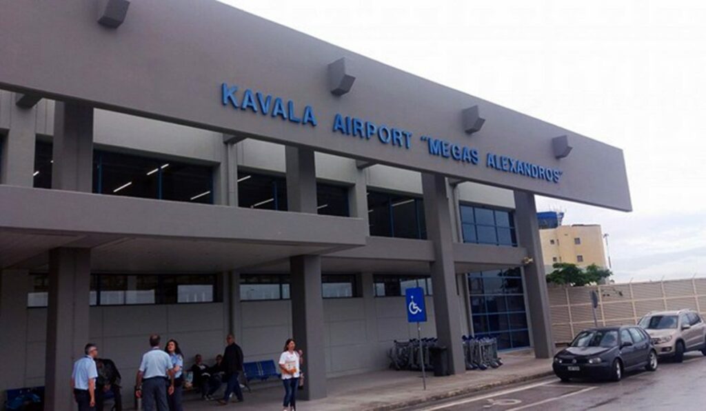 Aegean: Αυξάνει τα δρομολόγια της από το «Μέγας Αλέξανδρος»